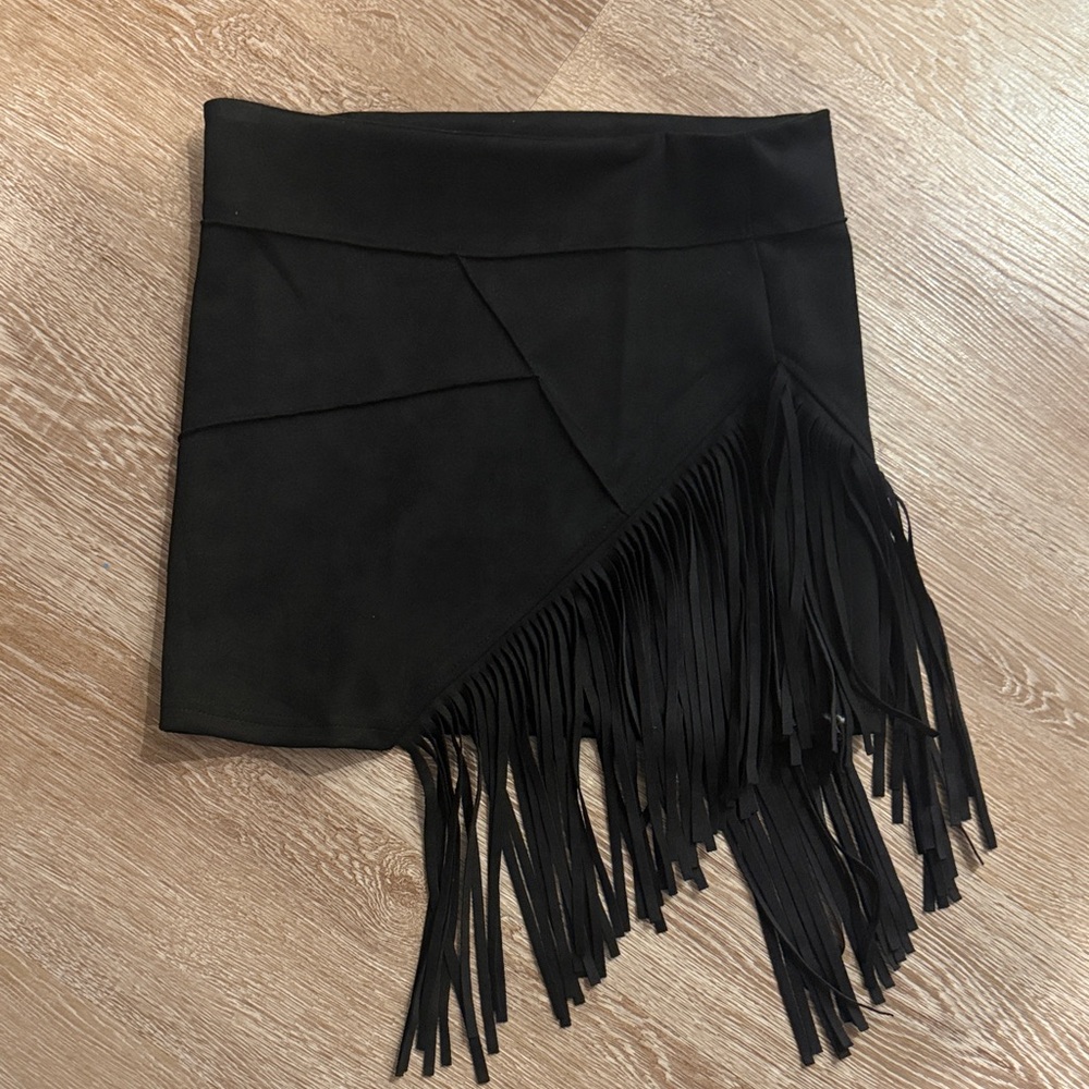 SHEIN Black Asymmetrical Fringe Skirt